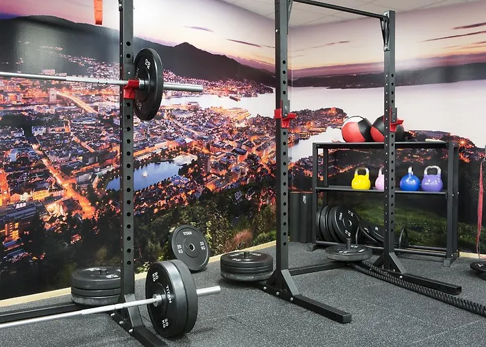 Hotel Comfort Airport 4*