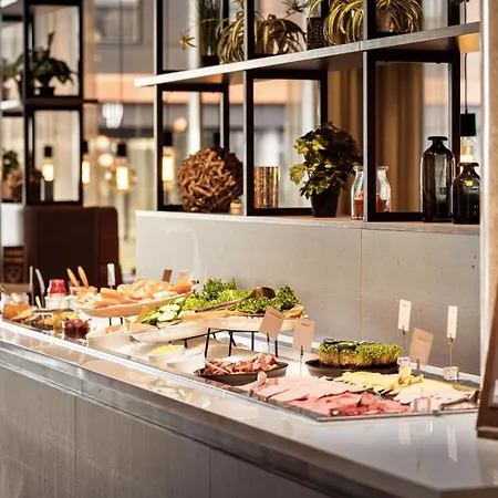 Comfort Airport Hotel 4*